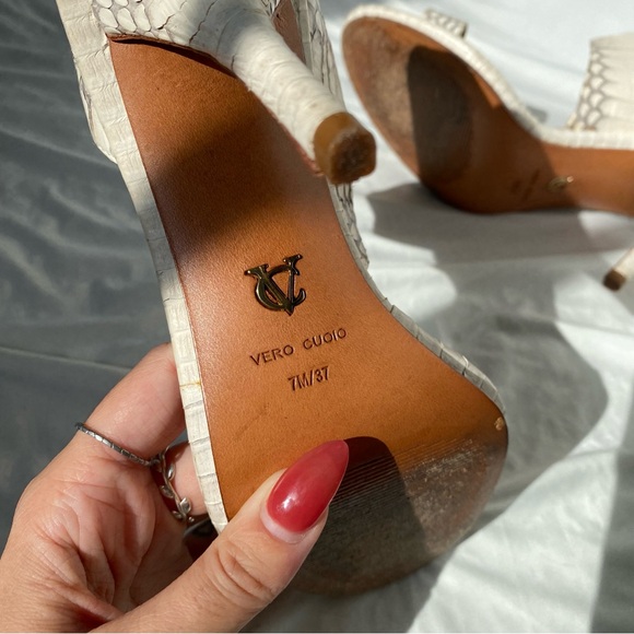 Vero Cuoio White Snakeskin Heels - Picture 5 of 6